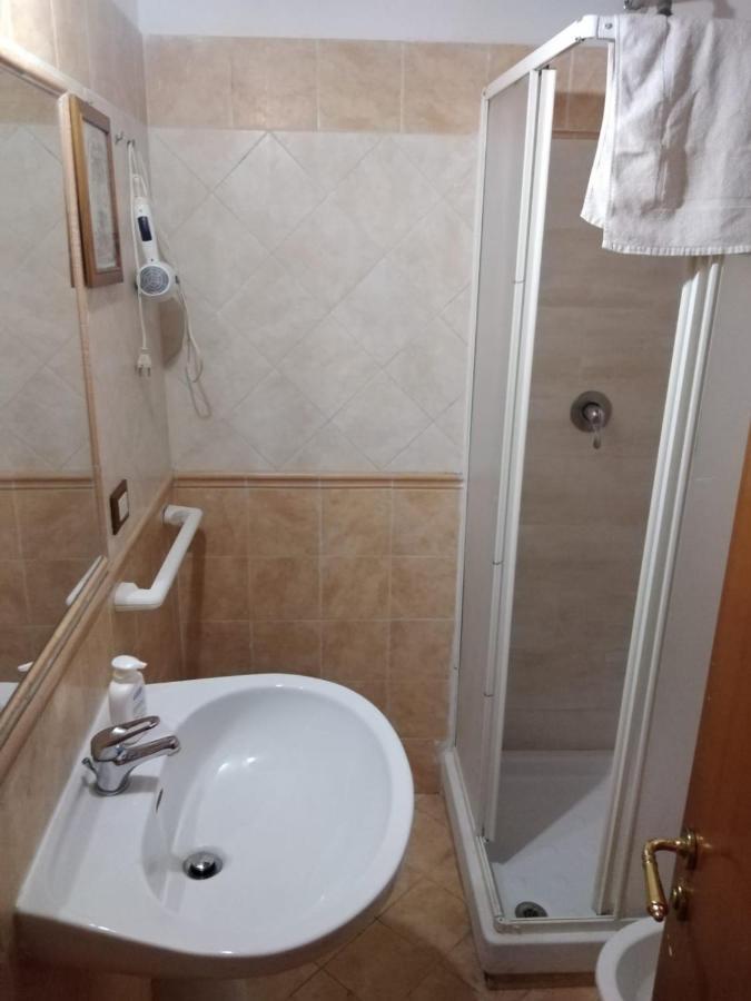 Apartamento Vatican Low Cost Roma Exterior foto